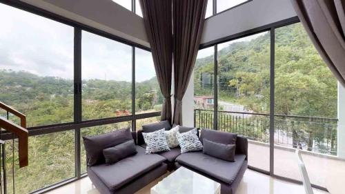 Kamala 2 Bedroom Penthouse Mountain View for Rent A41
