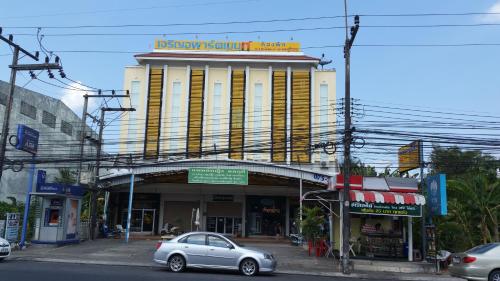 Charoen Apartment Hotel Trang