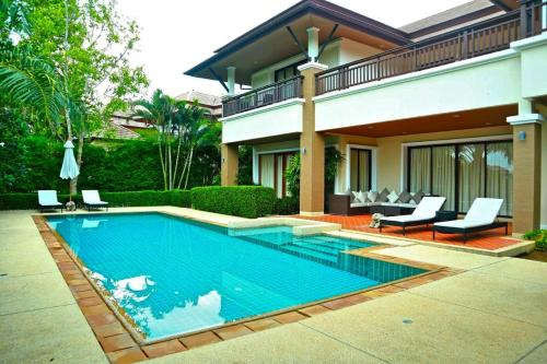 Baan Suksabai Laguna Villa