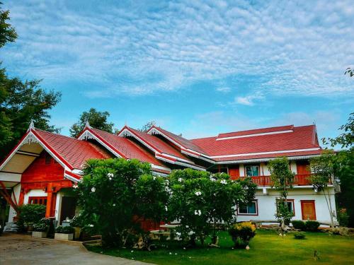 Baan Mai Resort