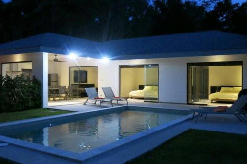 Pool Villa