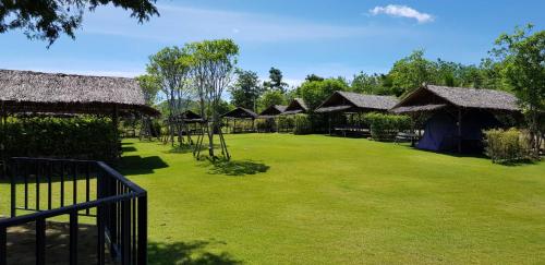 Baan Tung Camping Field