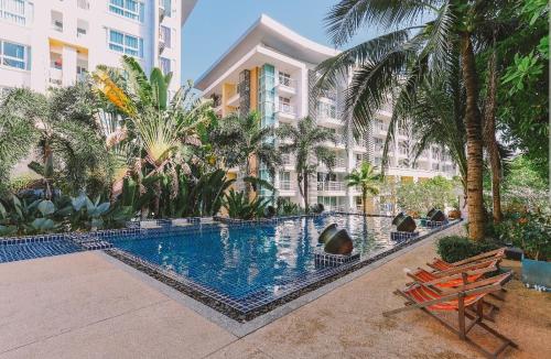 PHUKET ROYAL PLACE CONDO 7th Floor on Shopping district Great location of Phuket