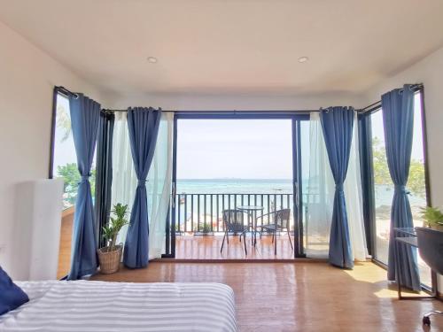 Sunrise Beach House