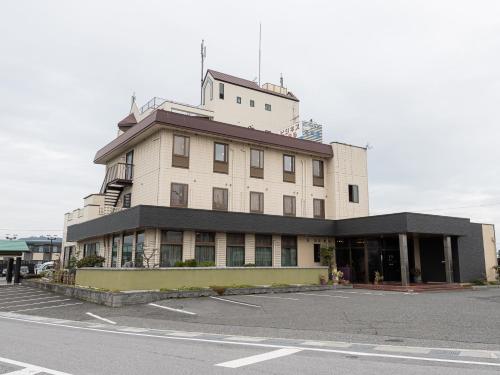 OYO HOTEL Kurama Hikone