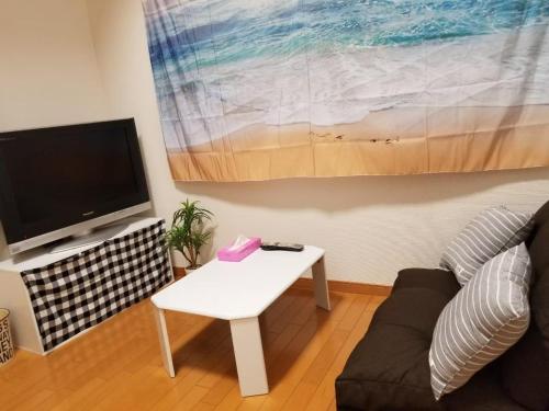 OpenSale Private apartment in popular Shinjuku area FREE Wi-Fi access is good 3 people can stay