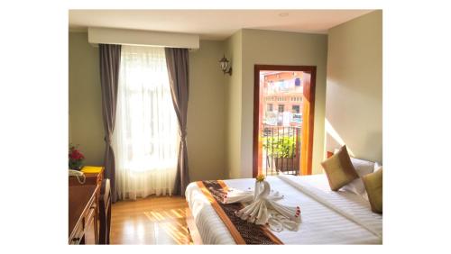Mombrocheabrey hotel