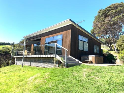 The Cottage at Te Whau Retreat
