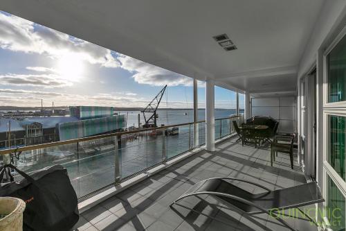 QV waterfront 2 Bedroom Apartment