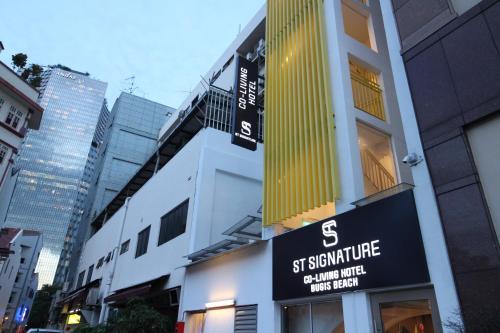 ST Signature Bugis Beach, max 8 hours stay between 11AM and 5PM (SG Clean, Staycation Approved)