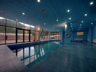 Pearl Lodge