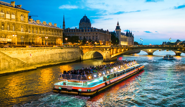 ทัวร์อิตาลี สวิตเซอร์แลนด์ ฝรั่งเศส ล่องเรือแม่น้ำแซนกรุงปารีส โปรสุดคุ้ม